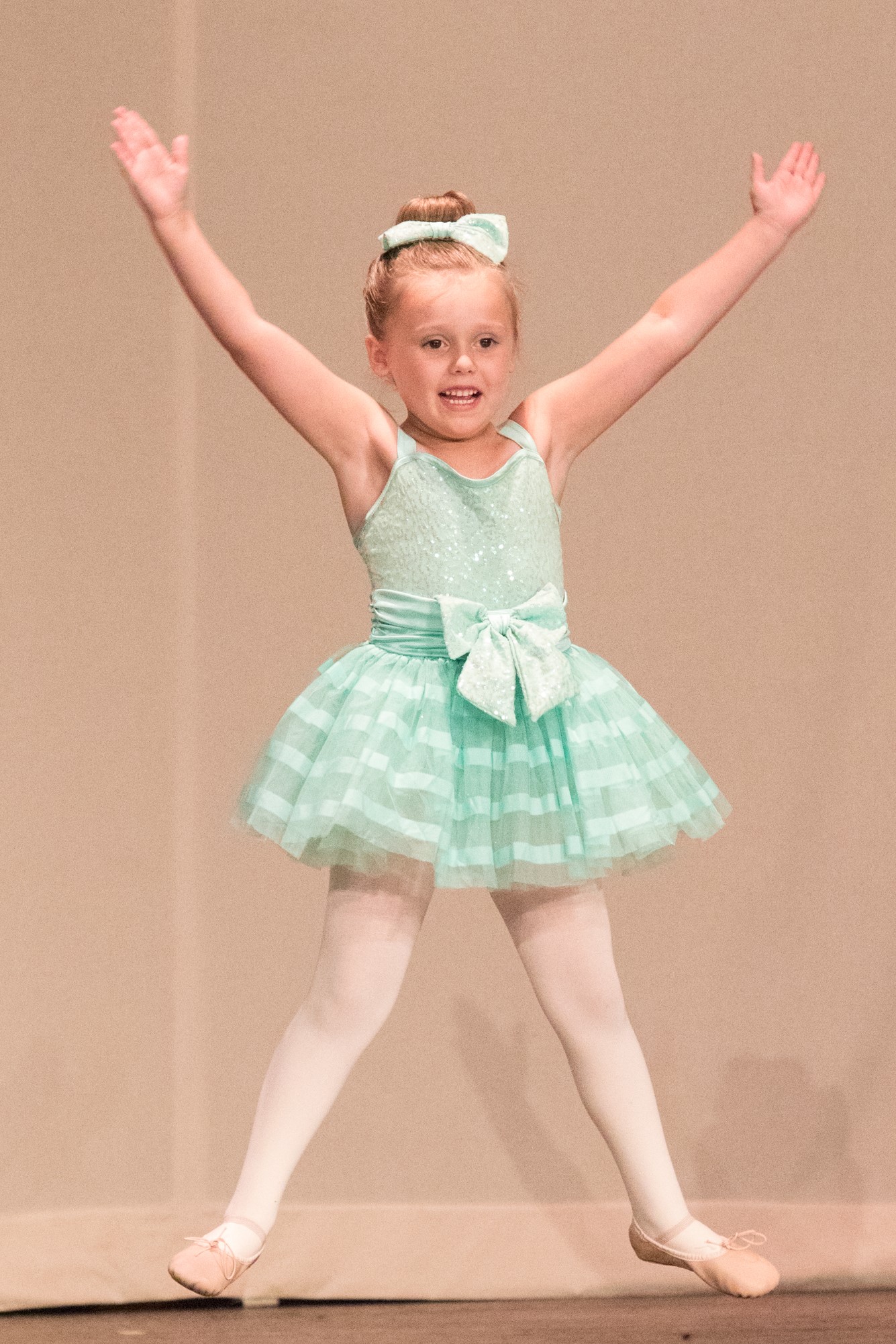 Pre-Ballet 1 (age 3 to 5)